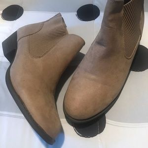 Unionbay Harper Booties 7.5